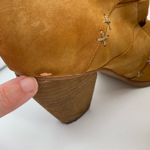 Not Rated Faux Fur Lined and Suede Brown Lace Front Zip Heel Boots Sz 8 - Picture 15 of 15